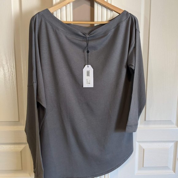 Universal Standard Dolci long sleeve top - Picture 2 of 8